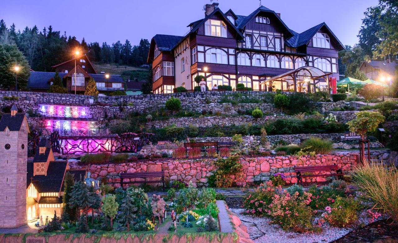 Hotel Rezydencja Karpacz Buitenkant foto