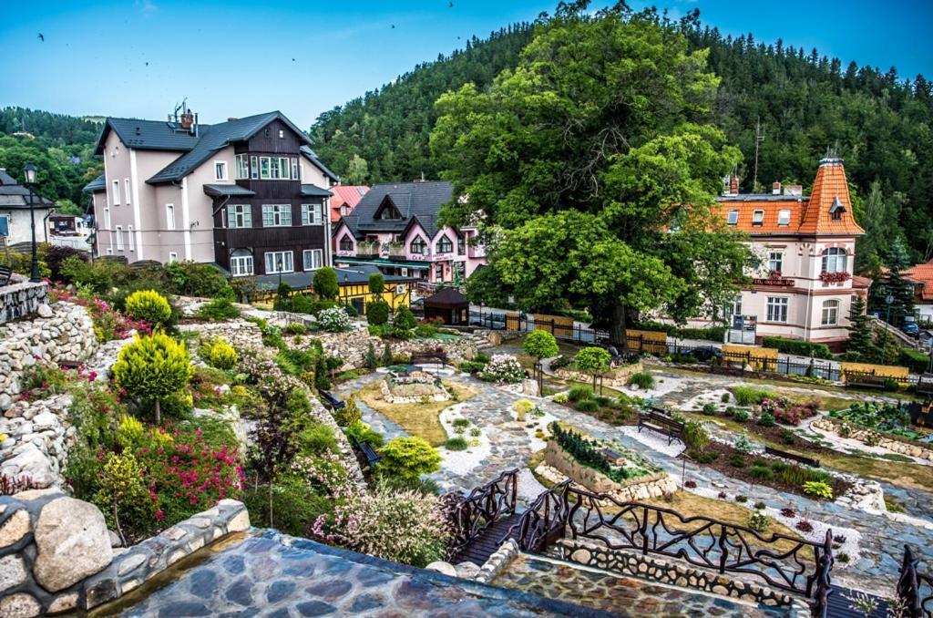 Hotel Rezydencja Karpacz Buitenkant foto